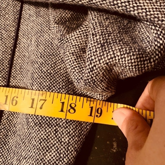 Ashro Women’s Tweed 5 Button Wool Blend Gray/Black Blazer Size 8 - Picture 12 of 13